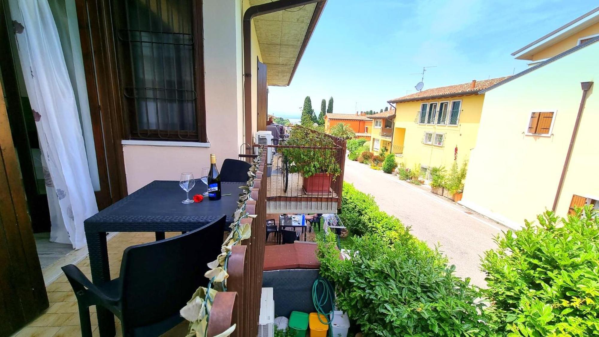 Zu Sole Del Garda 10 - Ol Apartment Lazise Exterior photo